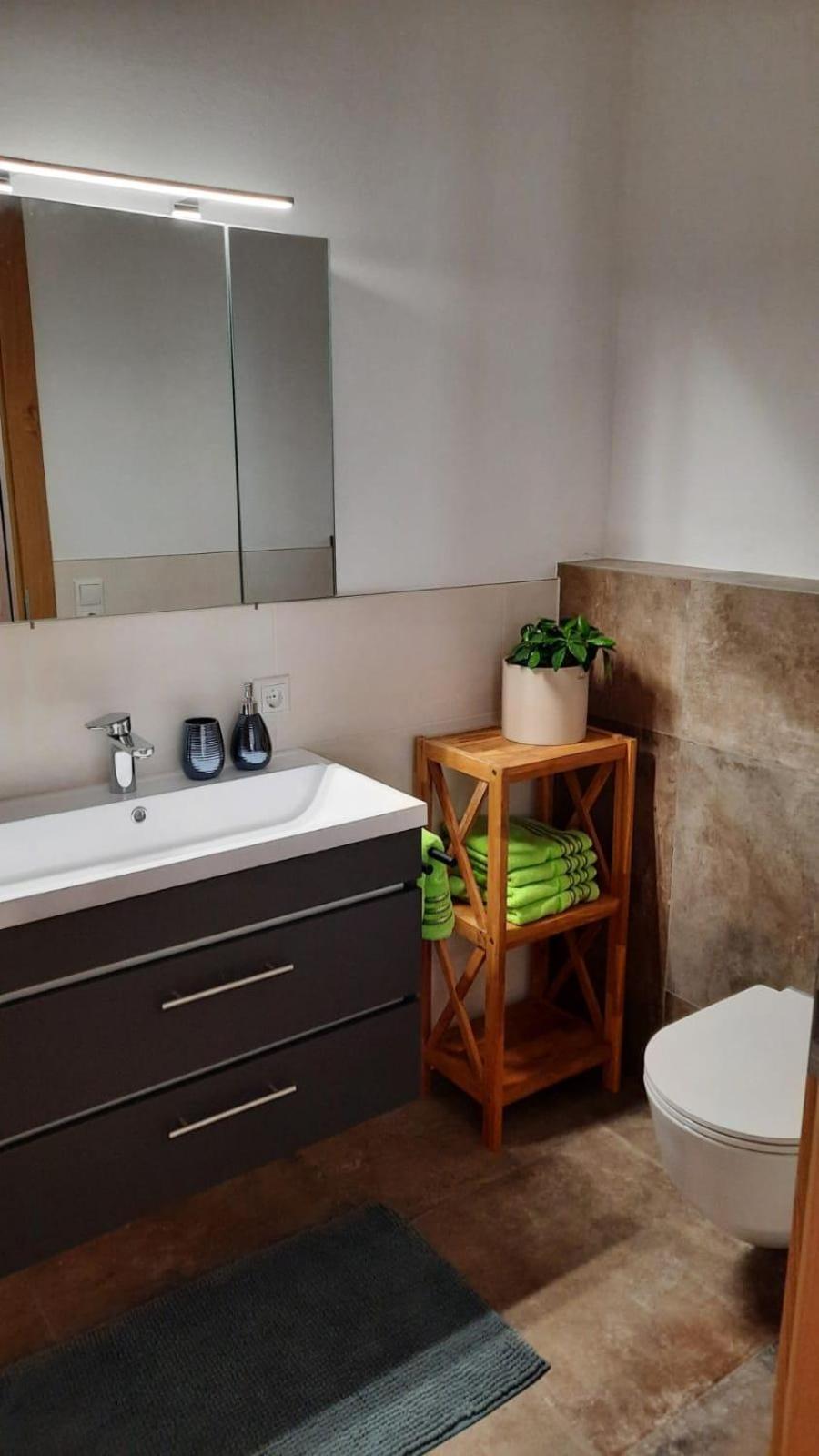 Haus Saro Apartment ฮอพฟ์การ์เทน อิม บริกเซนทัล ภายนอก รูปภาพ